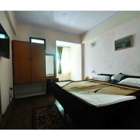 Anamika Hotel Nainital Zewnętrze zdjęcie