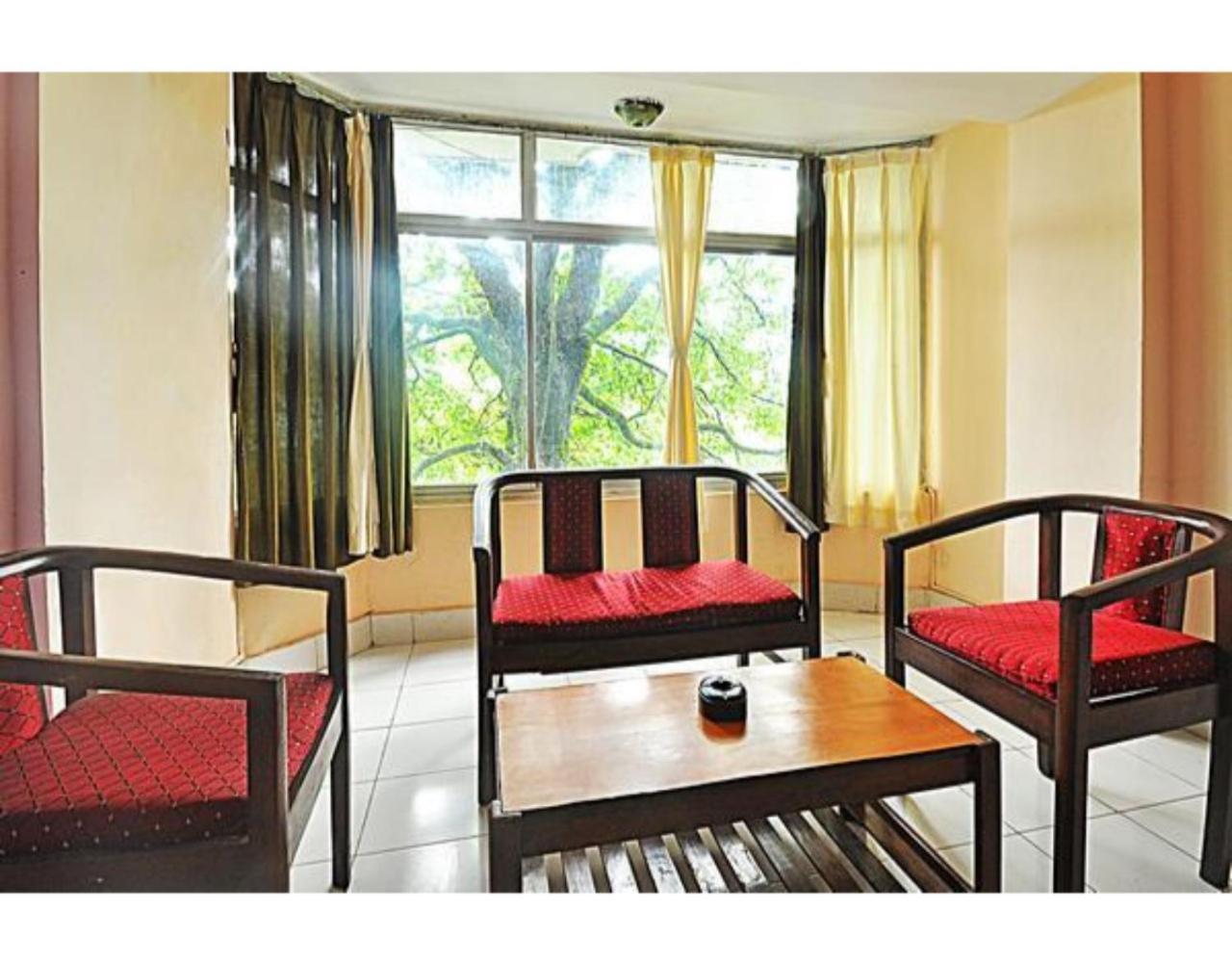 Anamika Hotel Nainital Zewnętrze zdjęcie